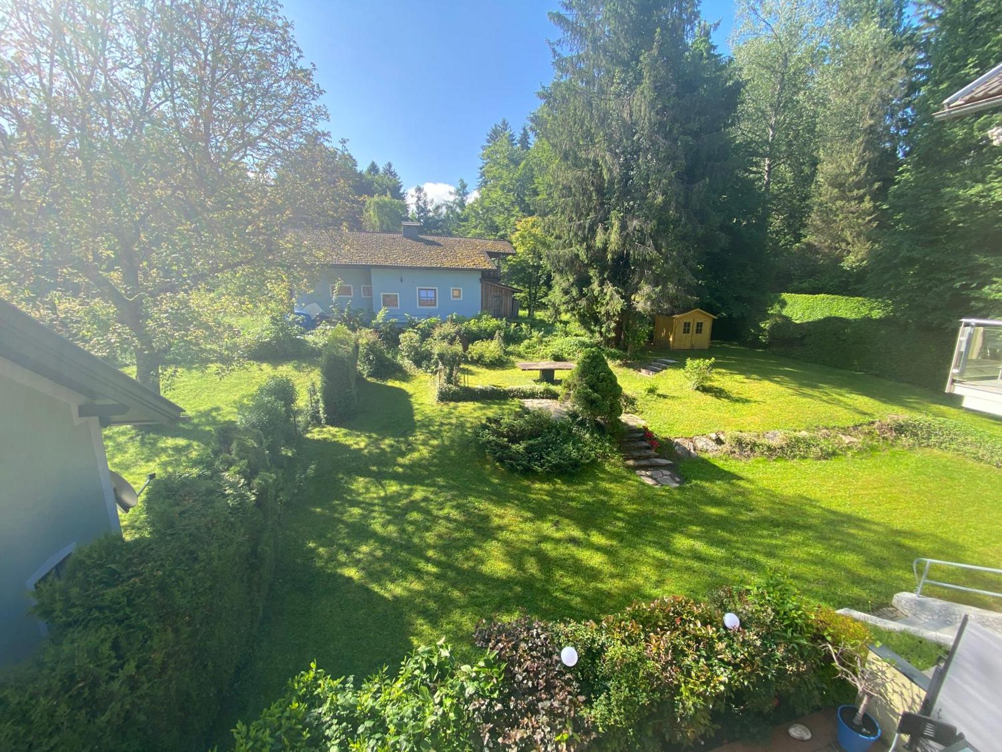 Ferienwohnung Efeunest Velden Velden am Wörthersee Eksteriør billede